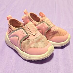 Toddler shoes 👟👟